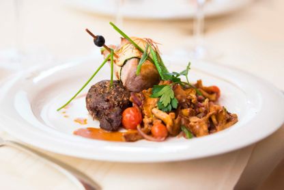 Essen im Restaurant Englischer Hof